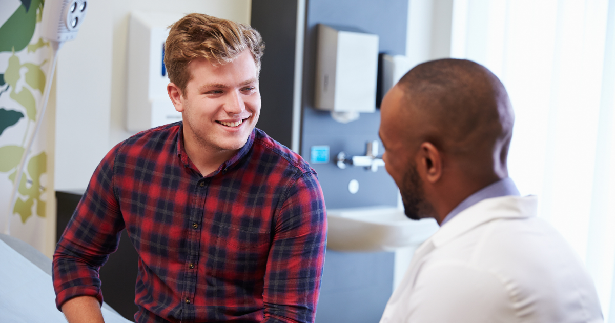 Positive consultation between patient and healthcare provider, symbolizing hope and trust in addiction treatment.
